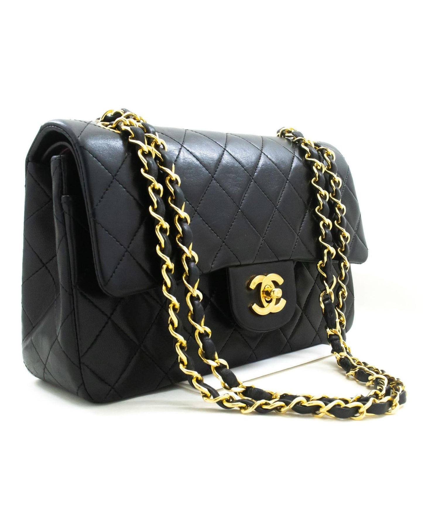 Chanel Classic Flap Bag Medium Quilted Leather