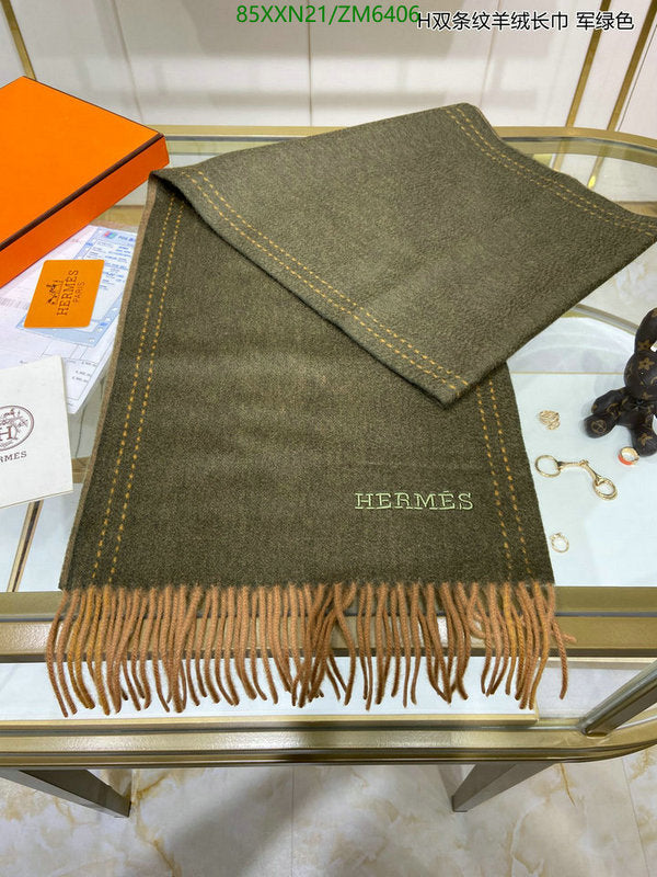 SAMC - HMS Scarves - 811