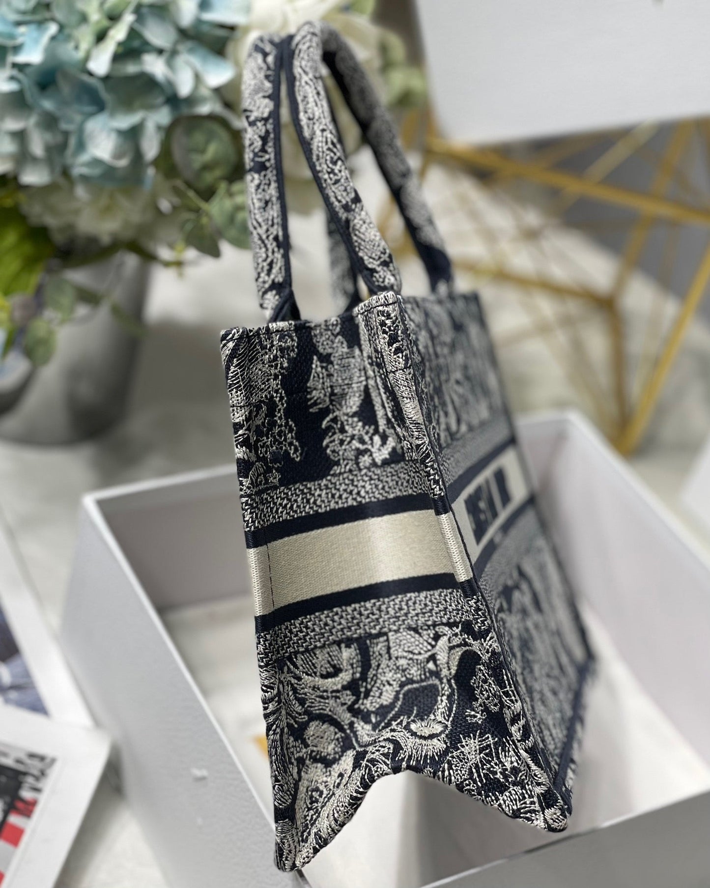 GLAMI Small Book Tote Blue, For Women, WomenÃ¢â‚¬â„¢s Handbags 26.5cm/10.5in CD M1265ZRGO_M928