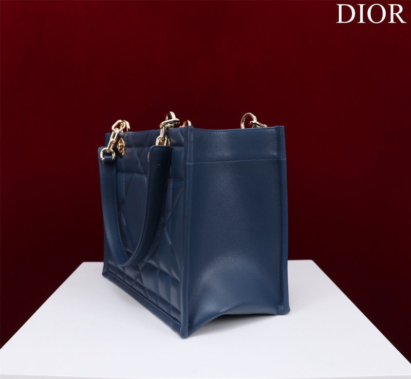 ELE - Dir Bags - 1733