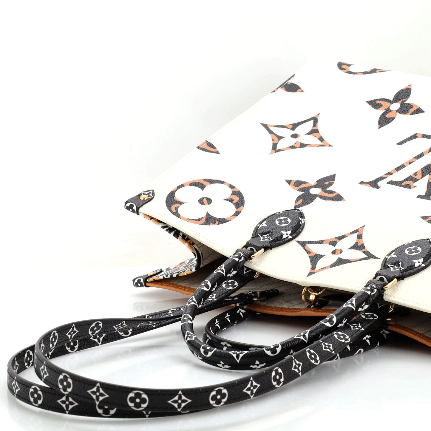 Louis Vuitton OnTheGo Tote Limited Edition Jungle Monogram Giant GM