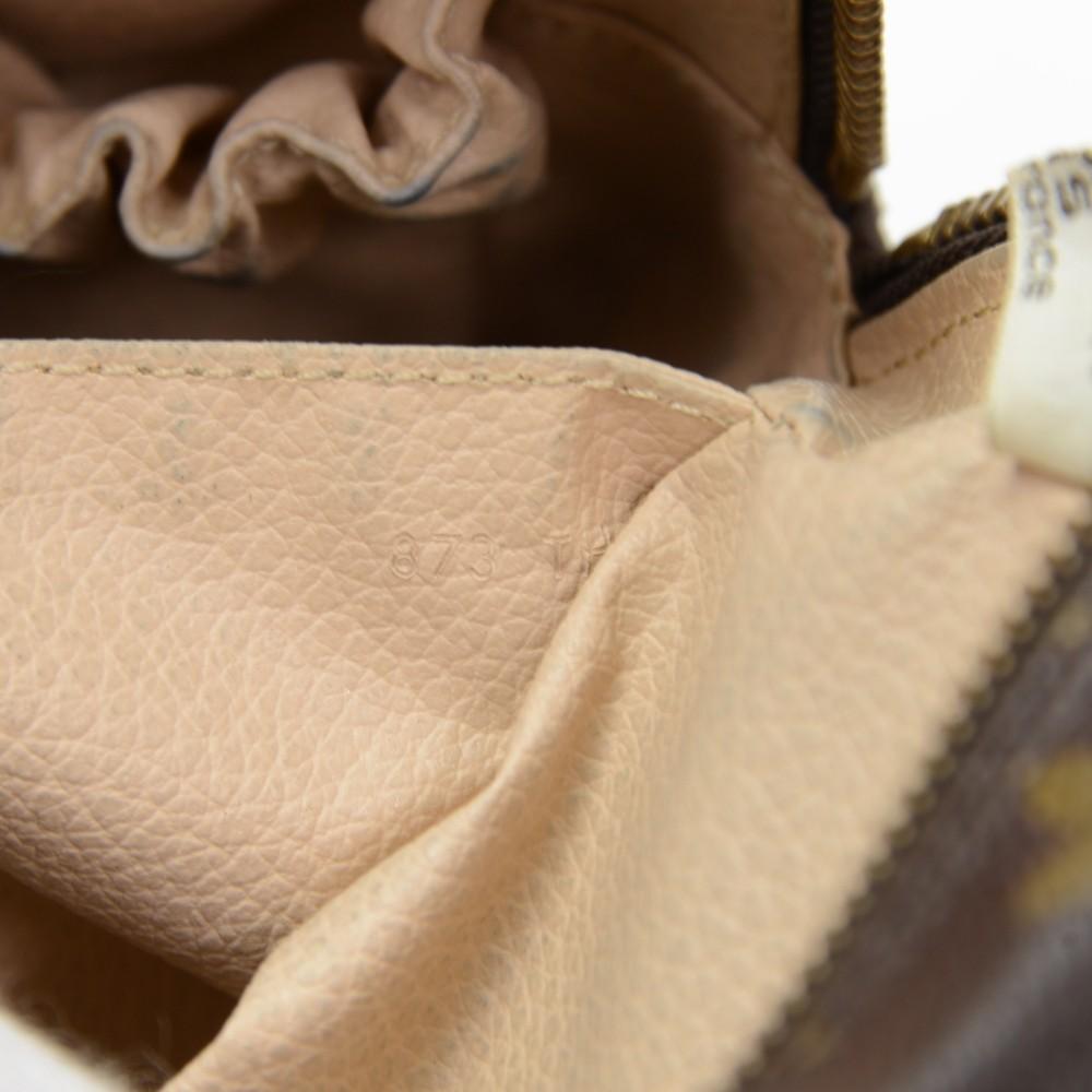 Louis Vuitto Trousse Toilette 28 Monogram Canvas Cosmetic Pouch