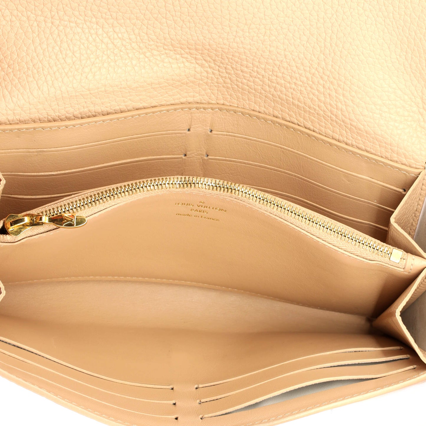 Louis Vuitton Capucines Wallet Leather with Embellished Detail