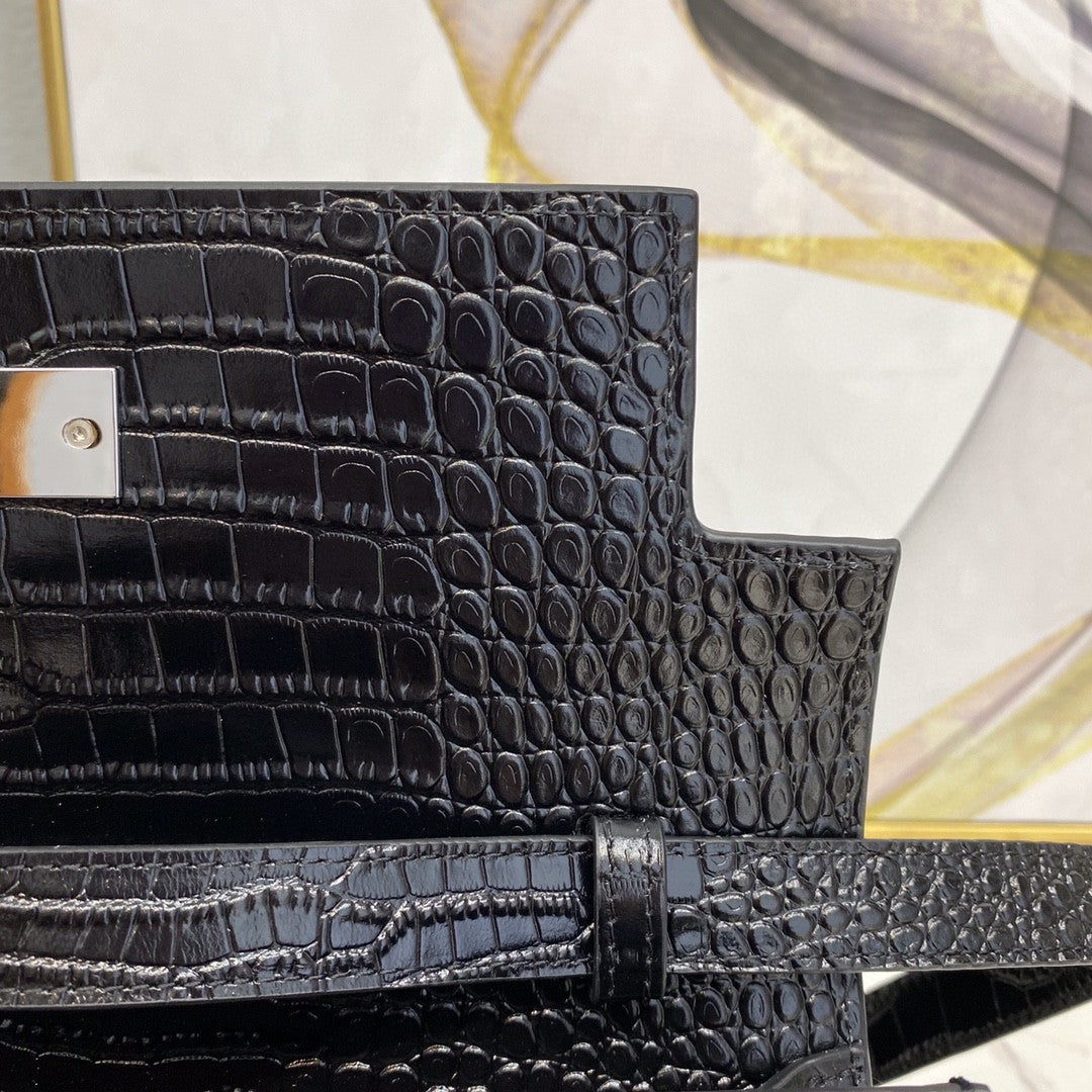 GLAMI Manhattan Shoulder Bag In-Shiny Black For Women 11.4in/29cm YSL 579271DND0J1000