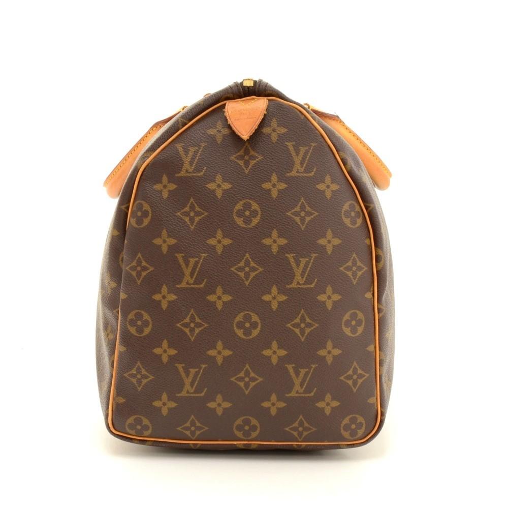 Louis Vuitto Keepall 45 Monogram Canvas Travel Bag