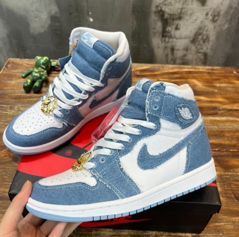 SAMC - NKE Shoes - 858
