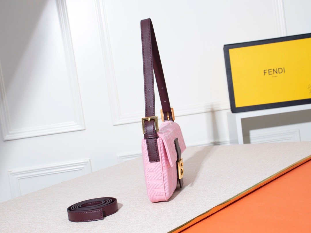 EN - New Arrival Bags FEI 079