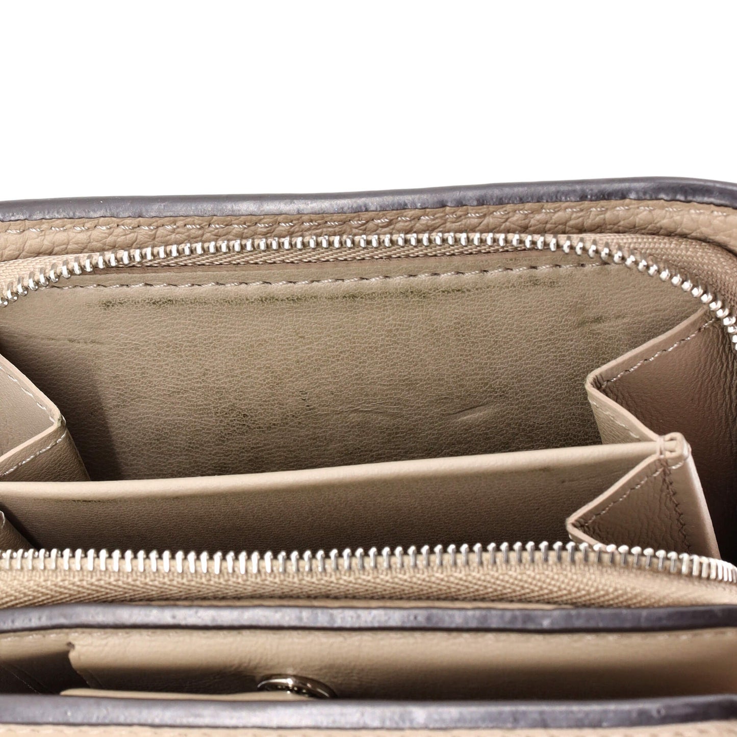 Louis Vuitton Clea Wallet Mahina Leather