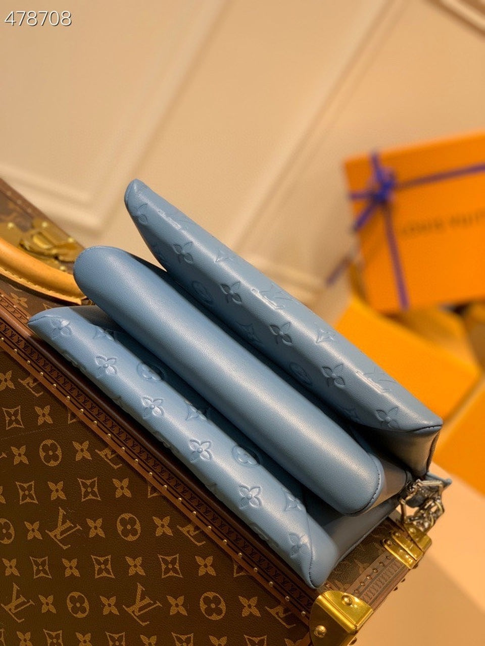 LV Coussin PM Monogram Embossed Puffy Light Blue For Women, WomenÃ¢â‚¬â„¢s Handbags, Shoulder And Crossbody Bags 10.2in/26cm LV