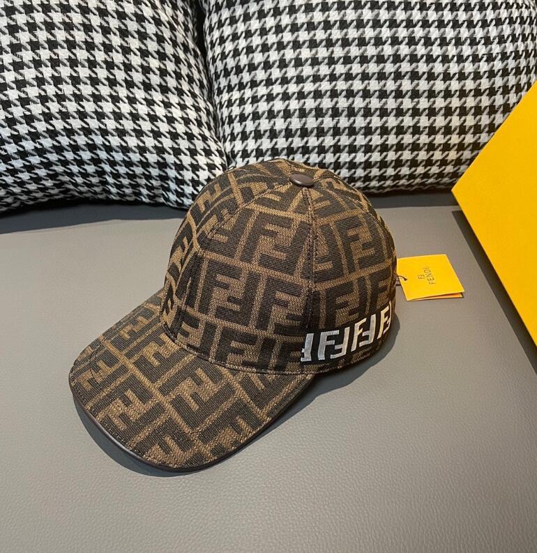 SAMC - Mix Hats - 020