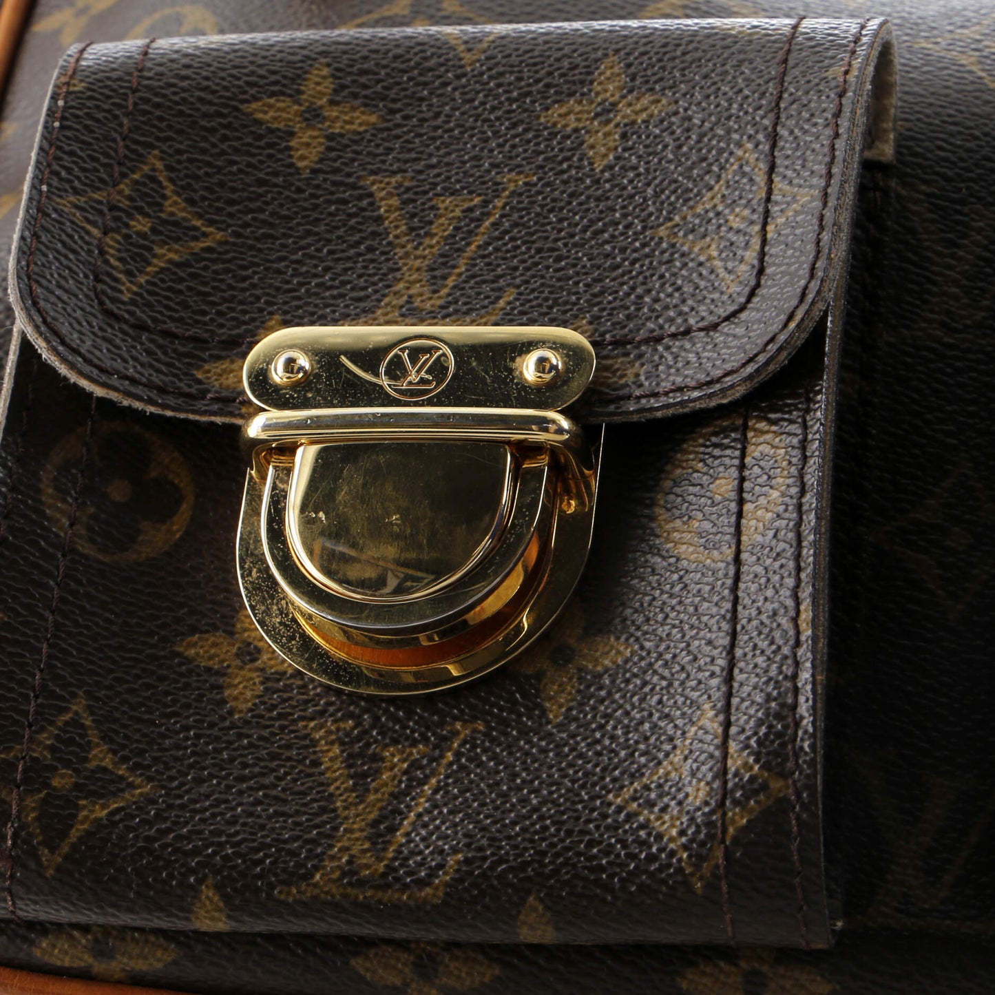 Louis Vuitton Hudson Handbag Monogram Canvas GM