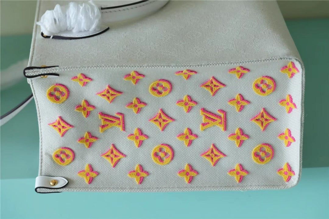 LV Onthego MM Monogram Giant And Raffia White/ Yellow For Women,  Shoulder And Crossbody Bags 35cm/13.8in LVÃ‚Â 