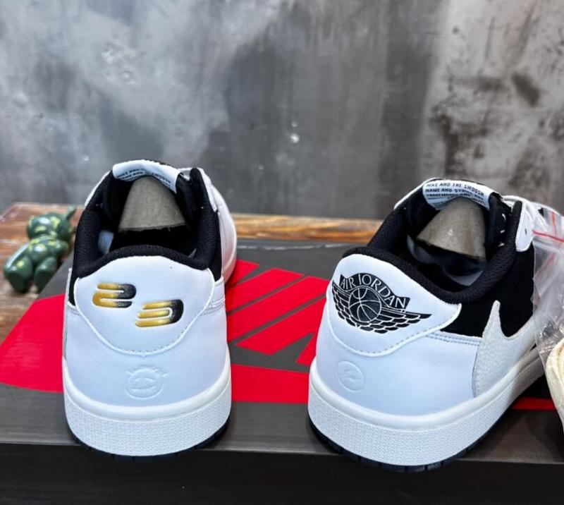 SAMC - NKE Shoes - 862