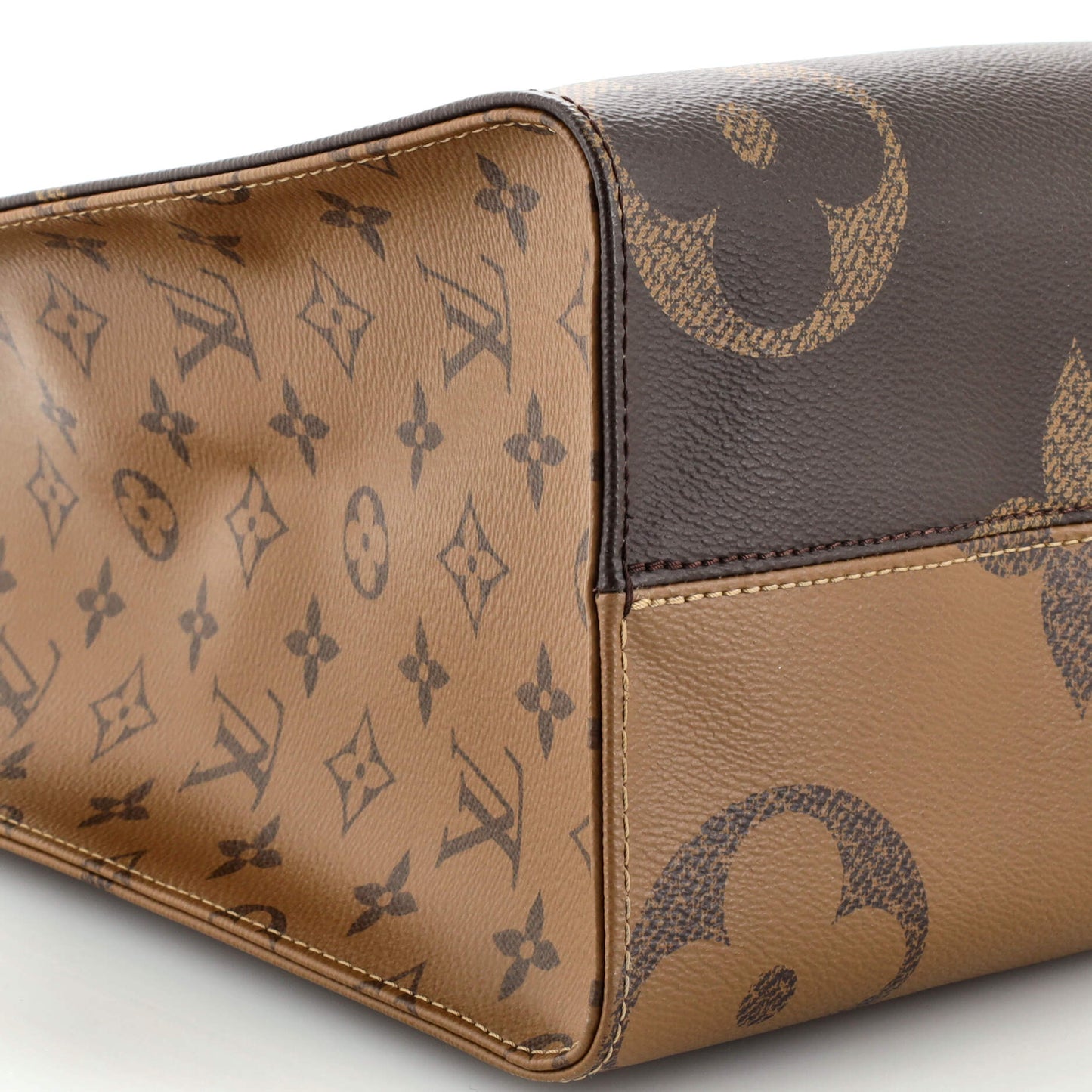 Louis Vuitton OnTheGo Tote Reverse Monogram Giant MM