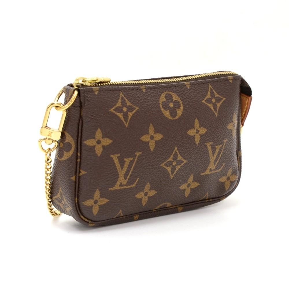 Louis Vuitto Mini Pochette Accessoires Monogram Canvas Evening Bag