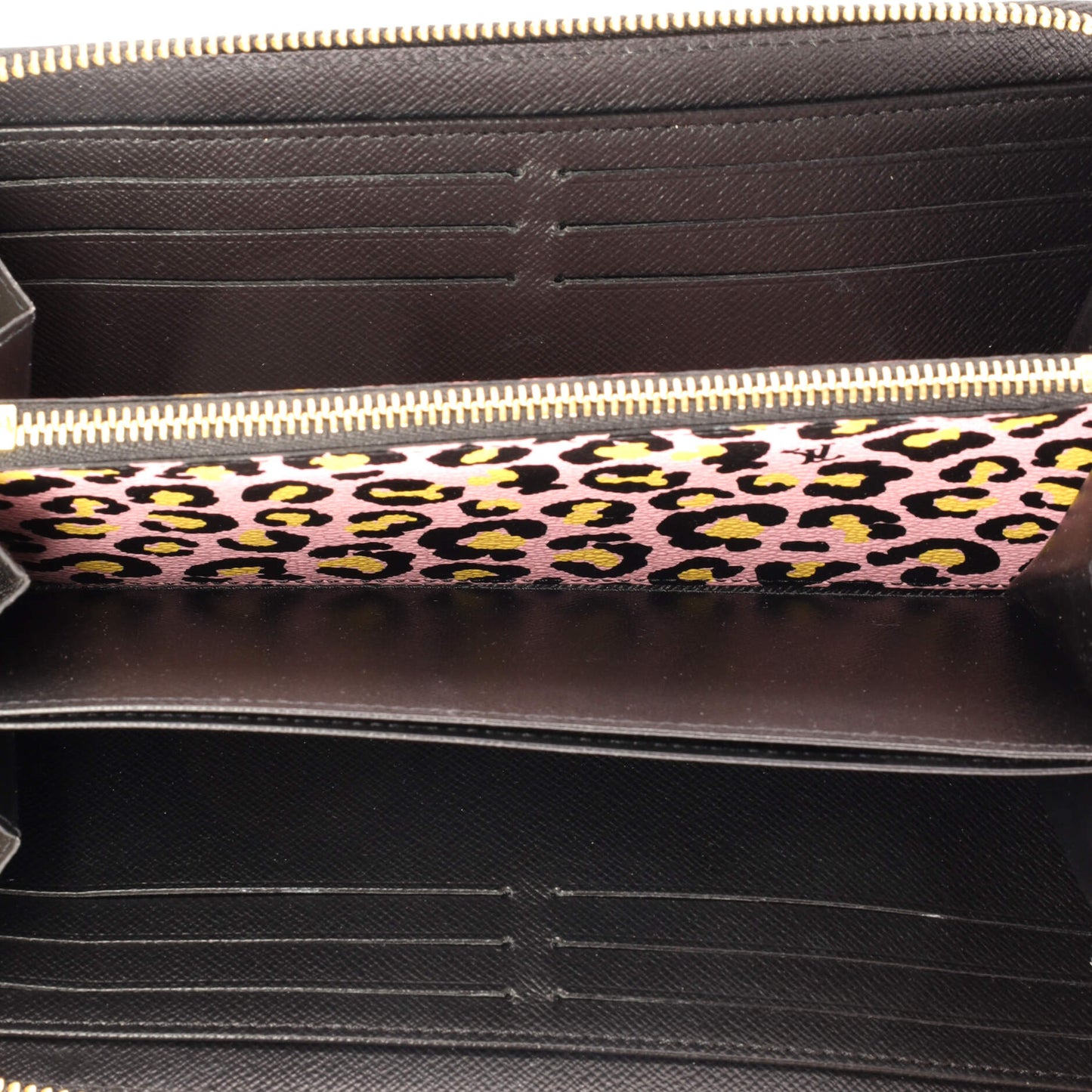 Louis Vuitton Zippy Wallet Wild at Heart Monogram Giant
