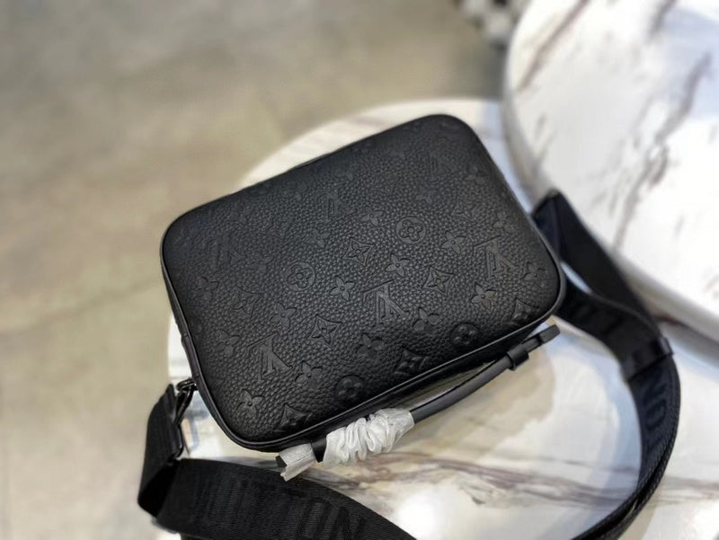 LOV2 Bags - Luxurious Bags  1423