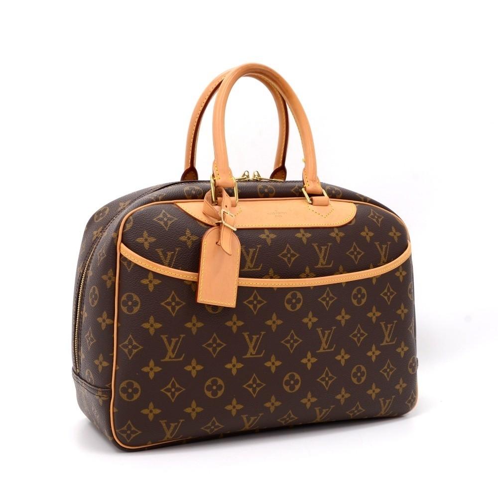Louis Vuitto Deauville Monogram Canvas Handbag