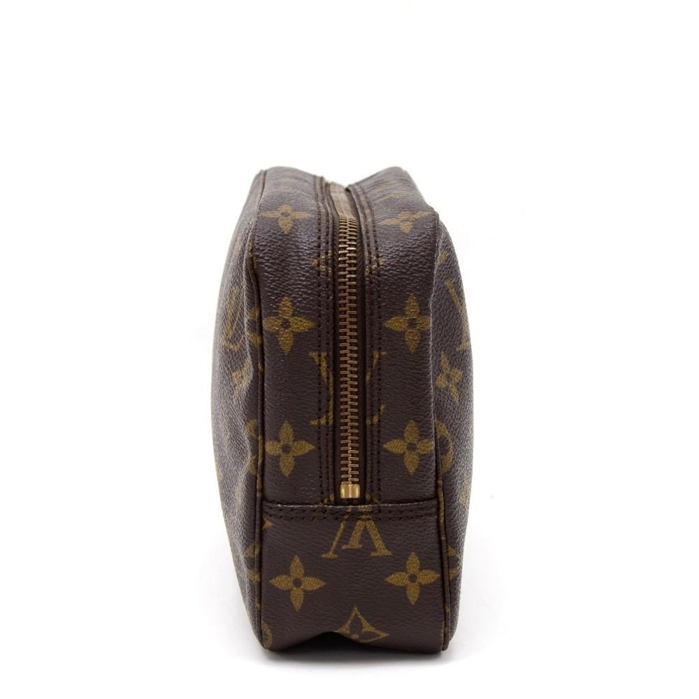 Louis Vuitto Trousse Toilette 23 Monogram Canvas Cosmetic Pouch
