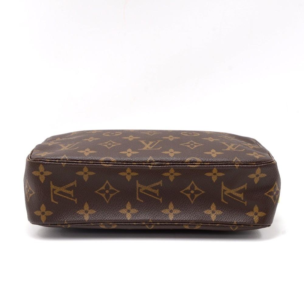 Louis Vuitto Trousse Toilette 23 Monogram Canvas Cosmetic Pouch