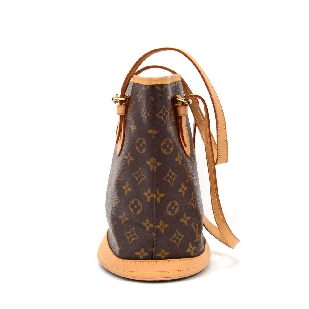 Louis Vuitto Bucket PM Monogram Canvas Shoulder Bag