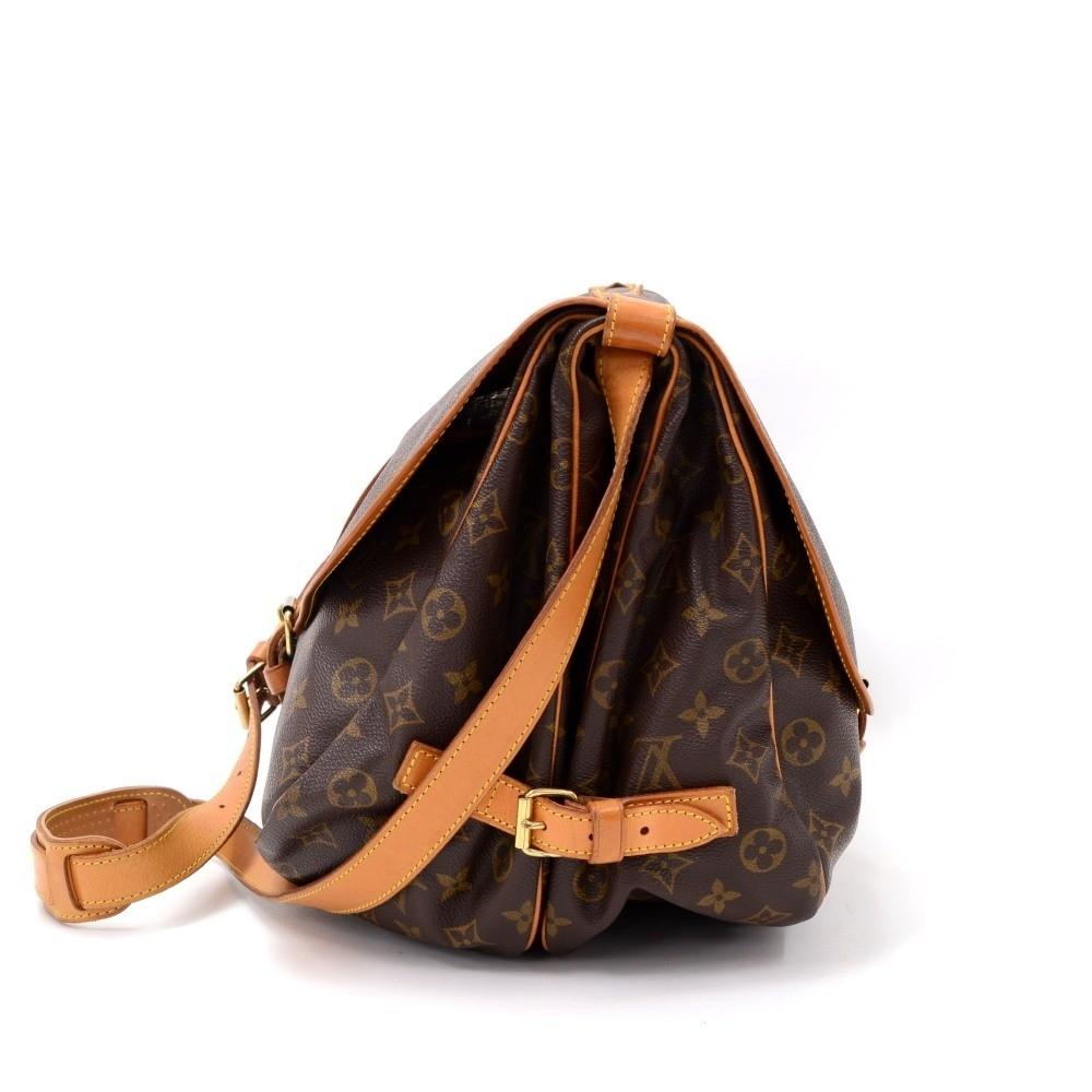 Louis Vuitto Saumur 35 Monogram Canvas Shoulder Bag