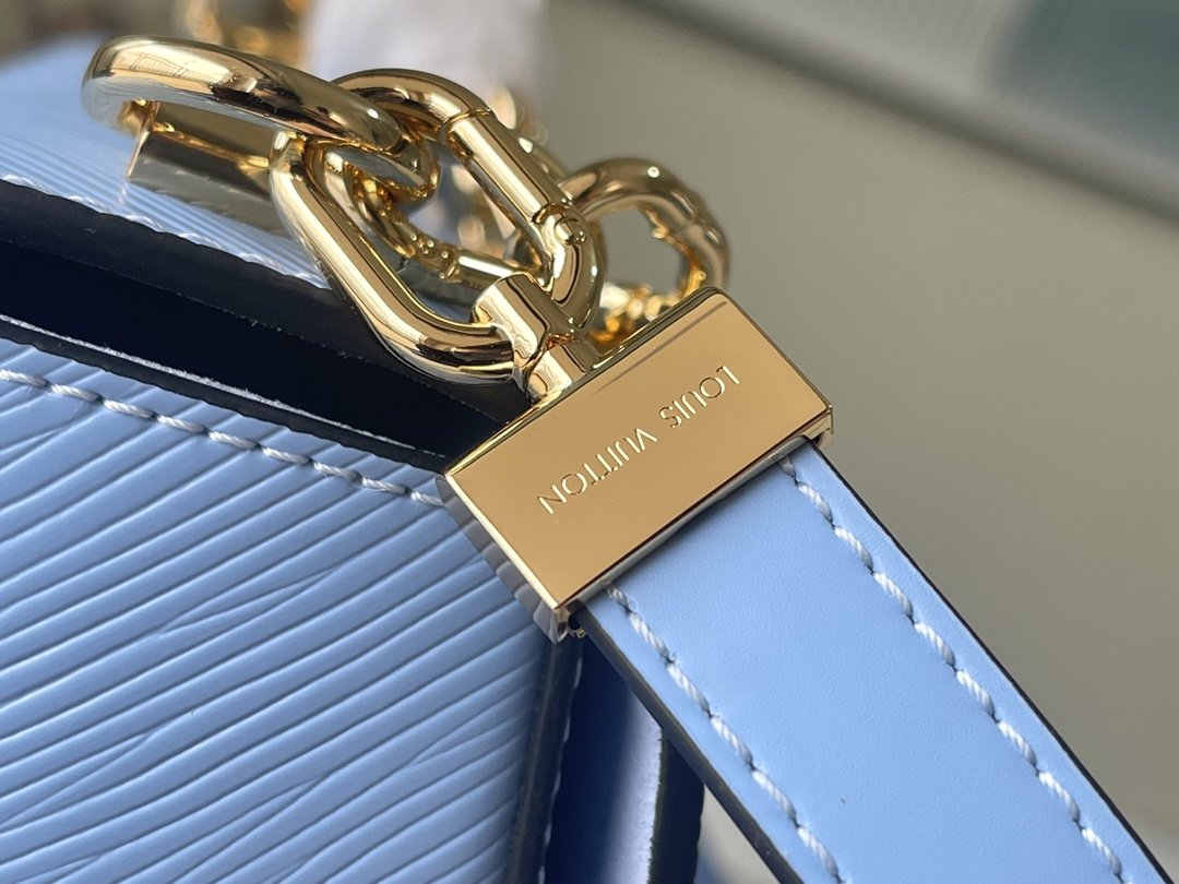 LV Twist MM Monogram GlamIower Bleu Nuage Blue For Women,  Shoulder And Crossbody Bags 9.1in/23cm LV M59627