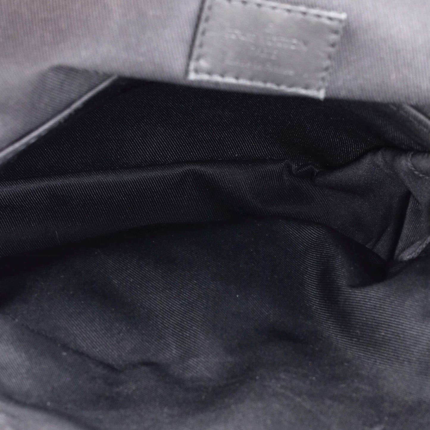 Louis Vuitton Avenue Sling Bag Damier Infini Leather