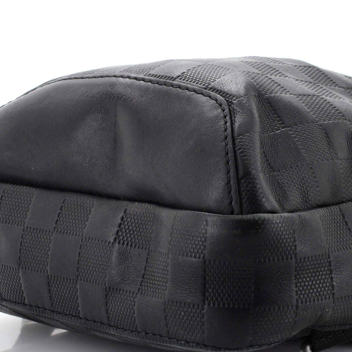 Louis Vuitton Avenue Sling Bag Damier Infini Leather