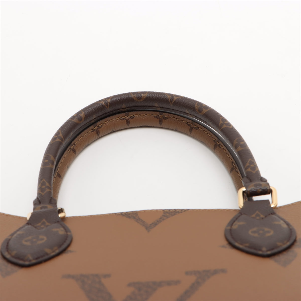 Louis Vuitton Giant Monogram Reversee On The Gor MM M45321