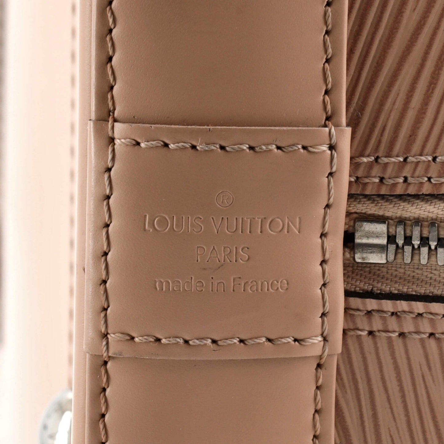 Louis Vuitton Alma Handbag Epi Leather MM