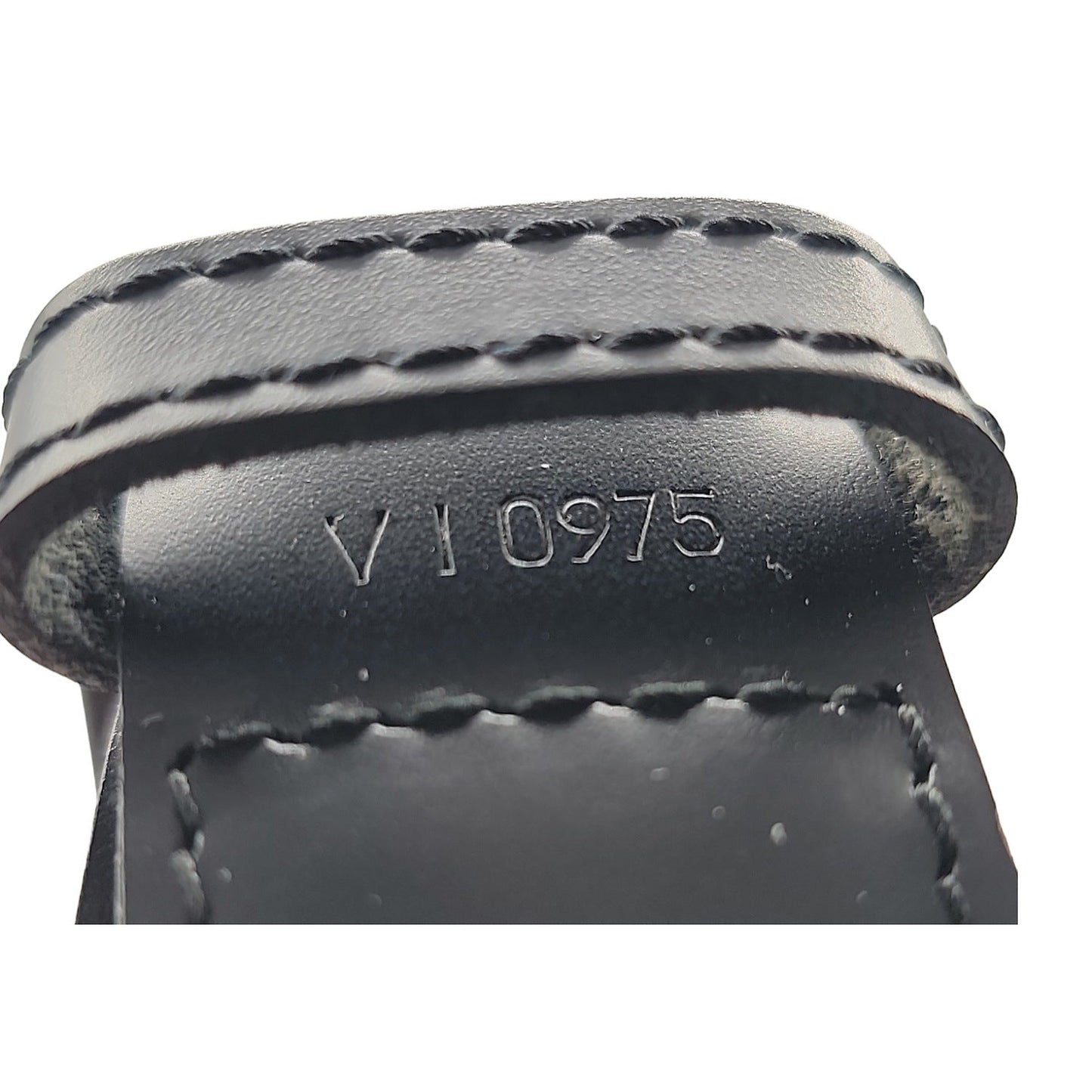 Louis Vuitton Vintage Black EPI Sac D'Epaule GM Bucket Bag w/ Pouch