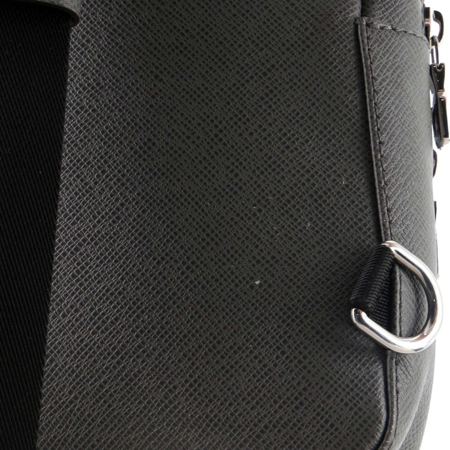 Louis Vuitton Avenue Sling Bag Taiga Leather