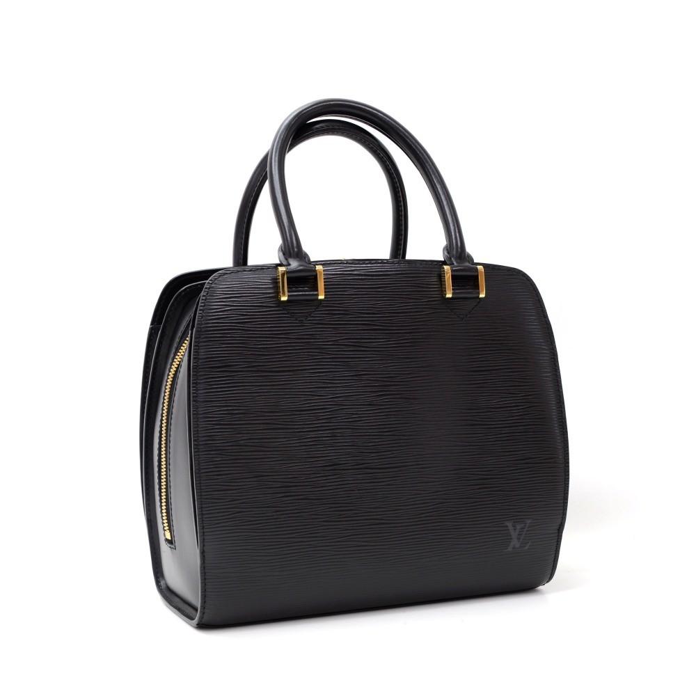 Louis Vuitto Pont Neuf Epi Leather Handbag