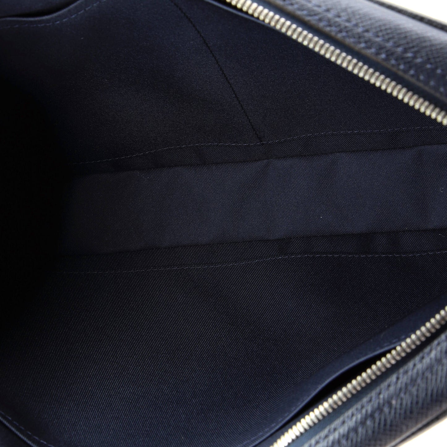 Louis Vuitton Porte-Documents Voyage Briefcase Taiga Leather PM