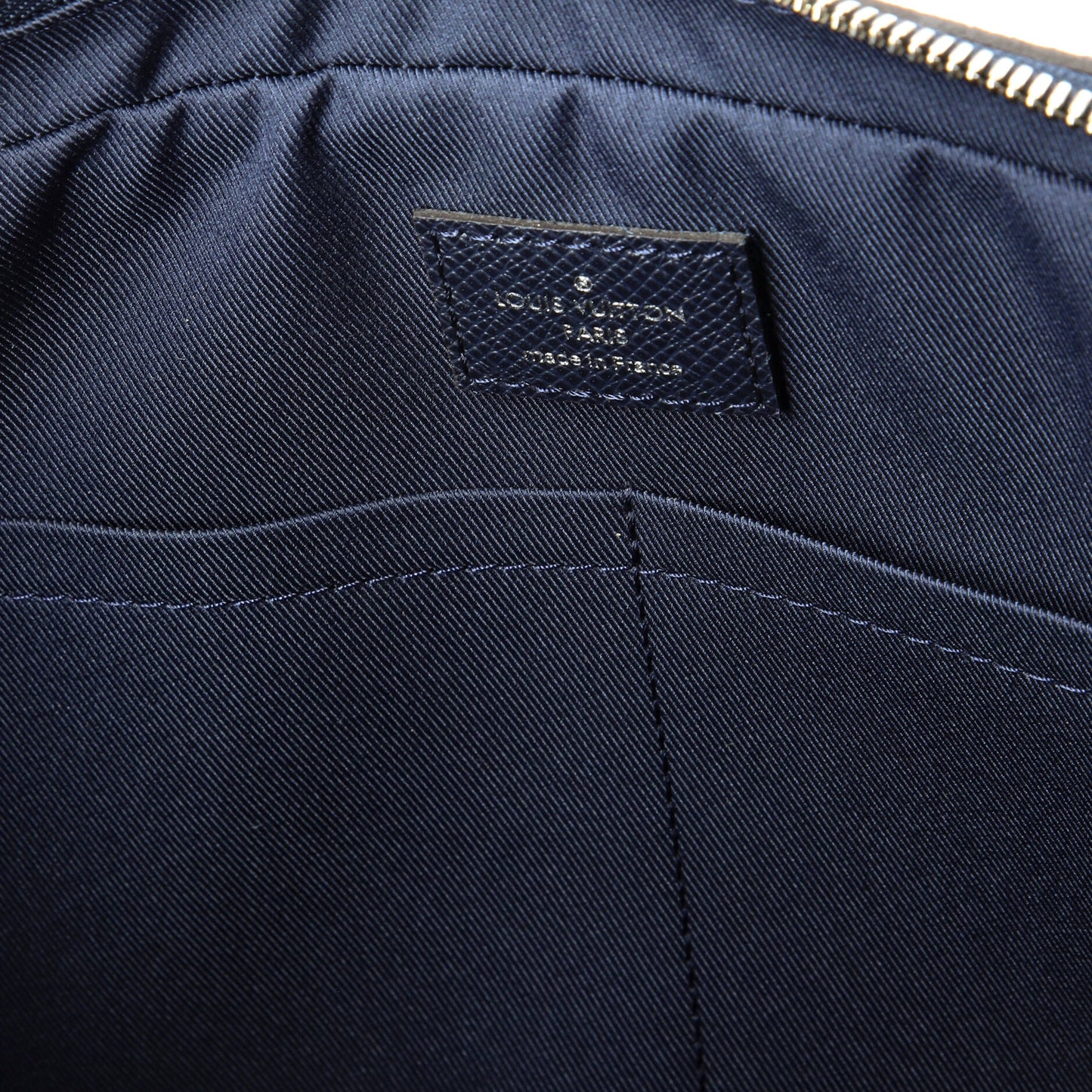 Louis Vuitton Porte-Documents Voyage Briefcase Taiga Leather PM