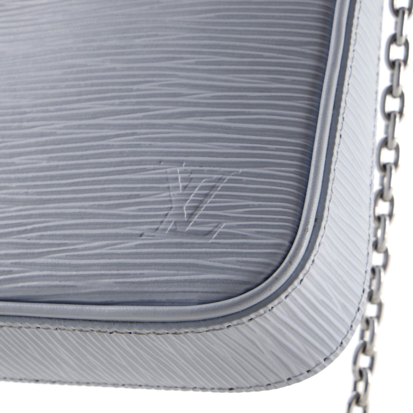 Louis Vuitton Easy Pouch on Strap Epi Leather