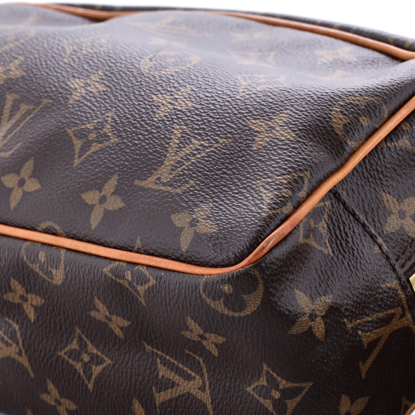 Louis Vuitton Toiletry Bag Monogram Canvas 25