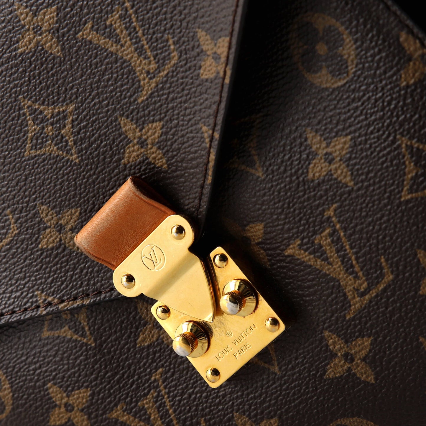 Louis Vuitton Metis Hobo Monogram Canvas