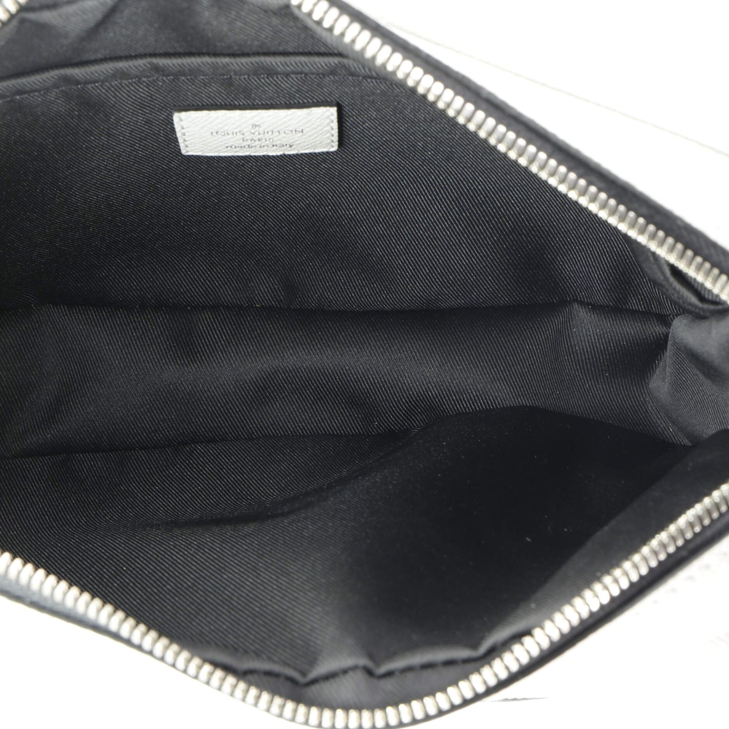 Louis Vuitton Outdoor Messenger Bag Monogram Taigarama