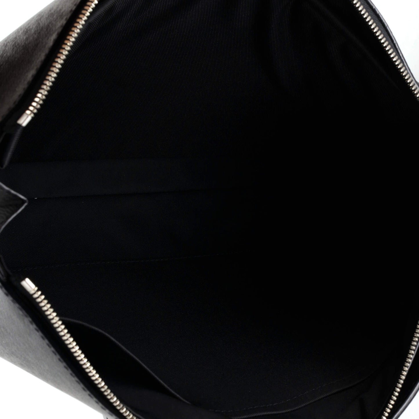 Louis Vuitton Anton Soft Briefcase Taiga Leather