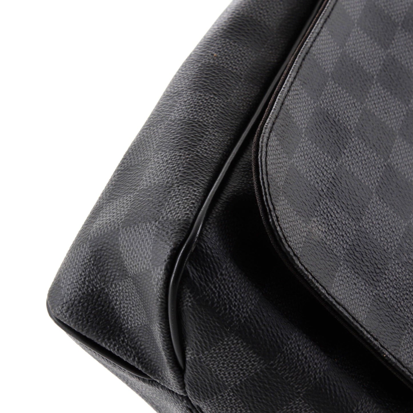 Louis Vuitton District Messenger Bag Damier Graphite MM