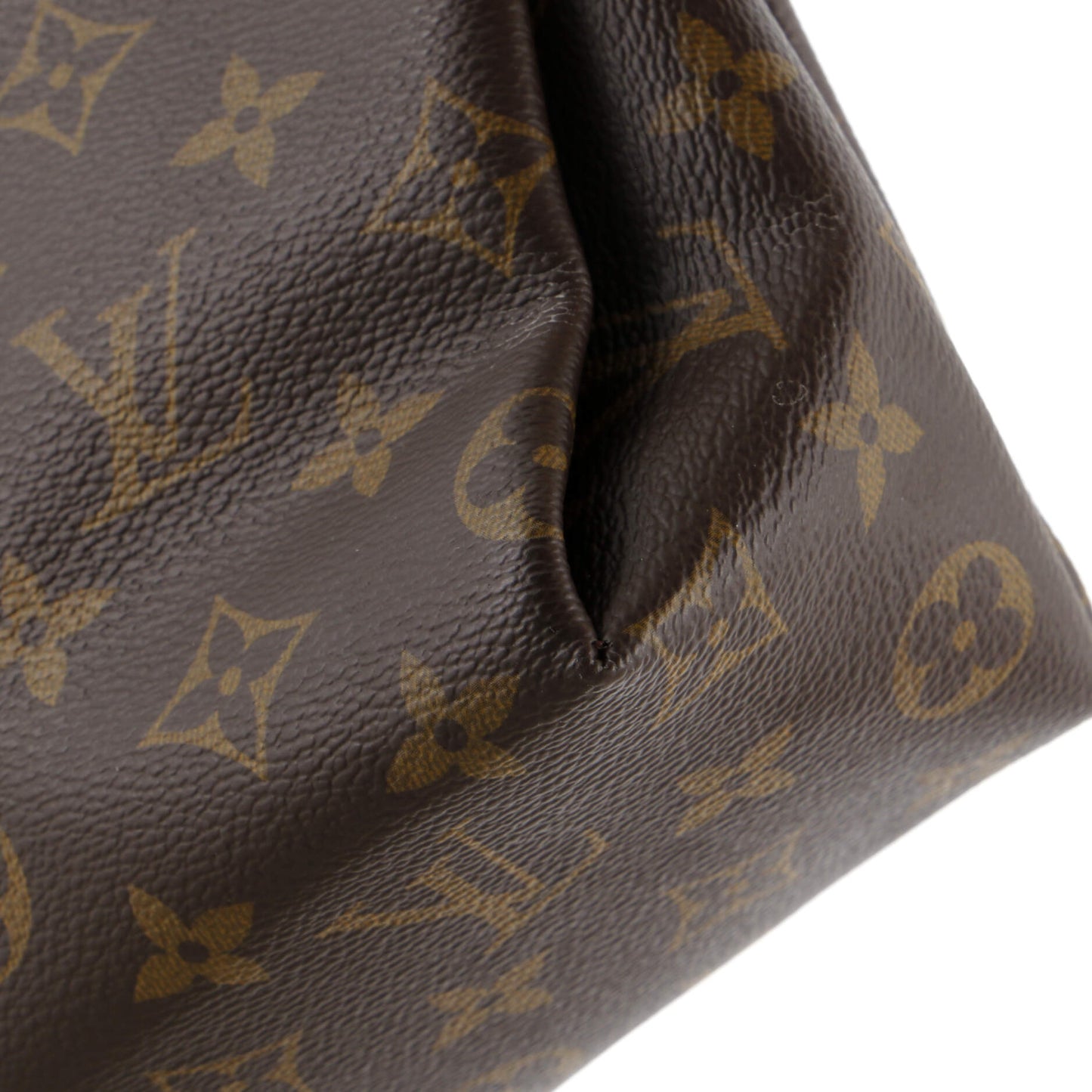 Louis Vuitton Pallas Beauty Case Monogram Canvas