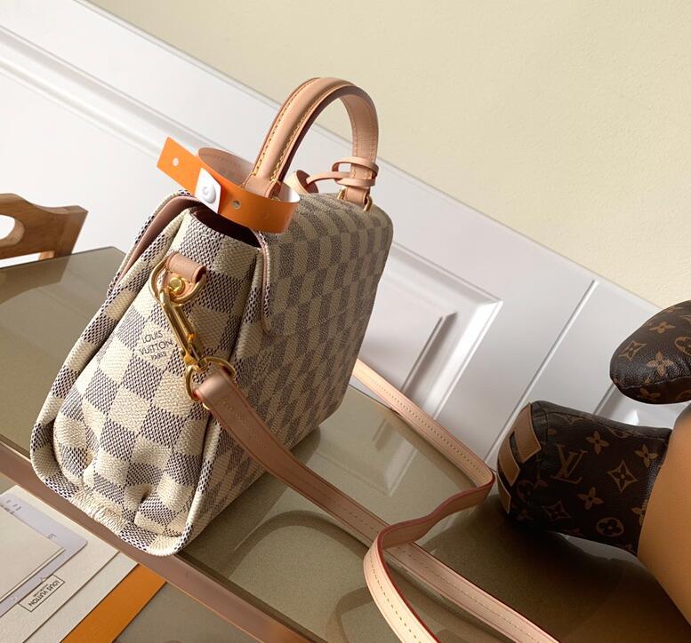 SAMC - LOV Bags - 2523