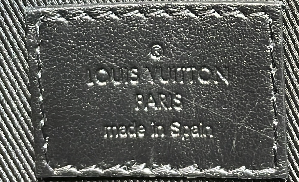 Louis Vuitton Pochette To-Go Monogram Shadow Leather