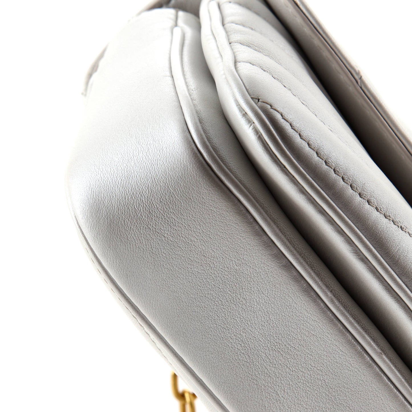 Louis Vuitton New Wave Chain Bag NM Quilted Leather PM