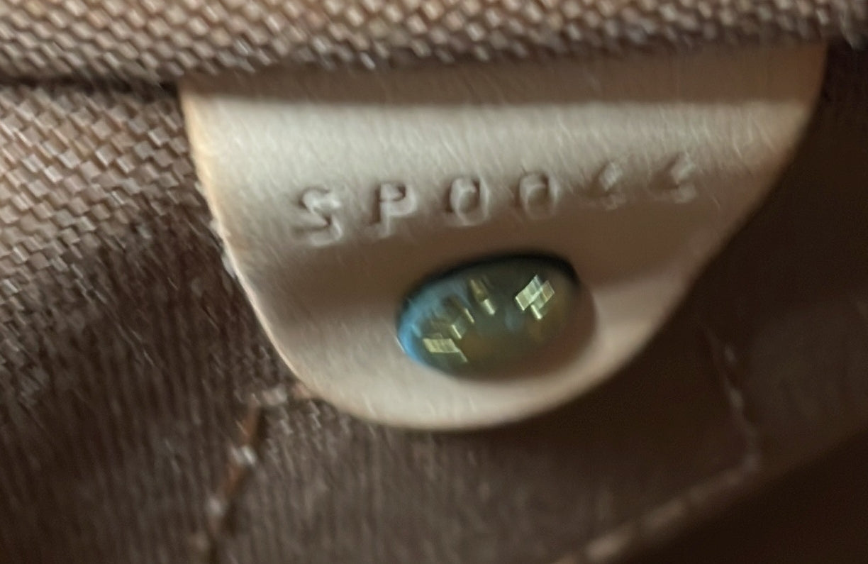 Louis Vuitton Speedy Handbag Monogram Canvas 25