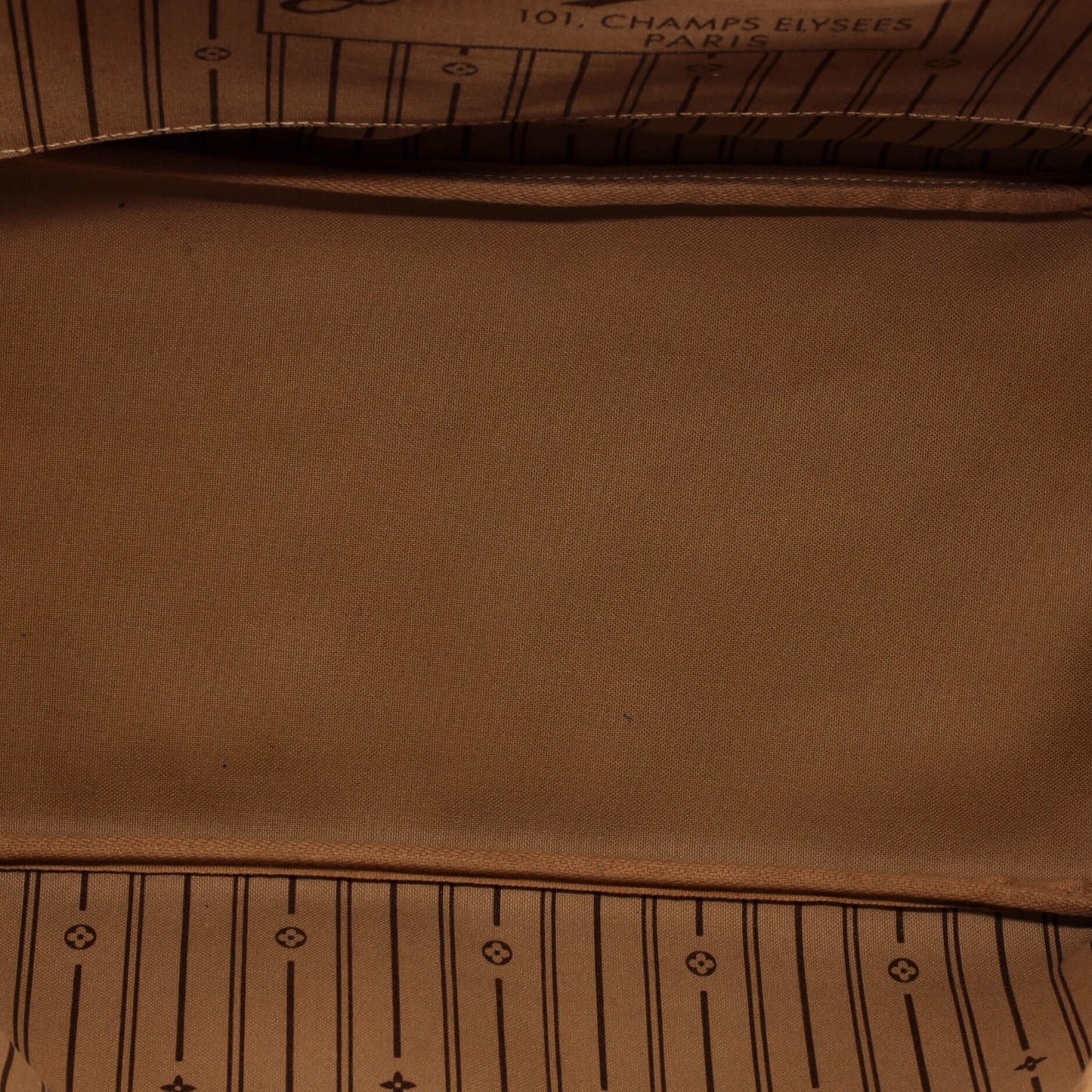 Louis Vuitton Neverfull Tote Monogram Canvas GM