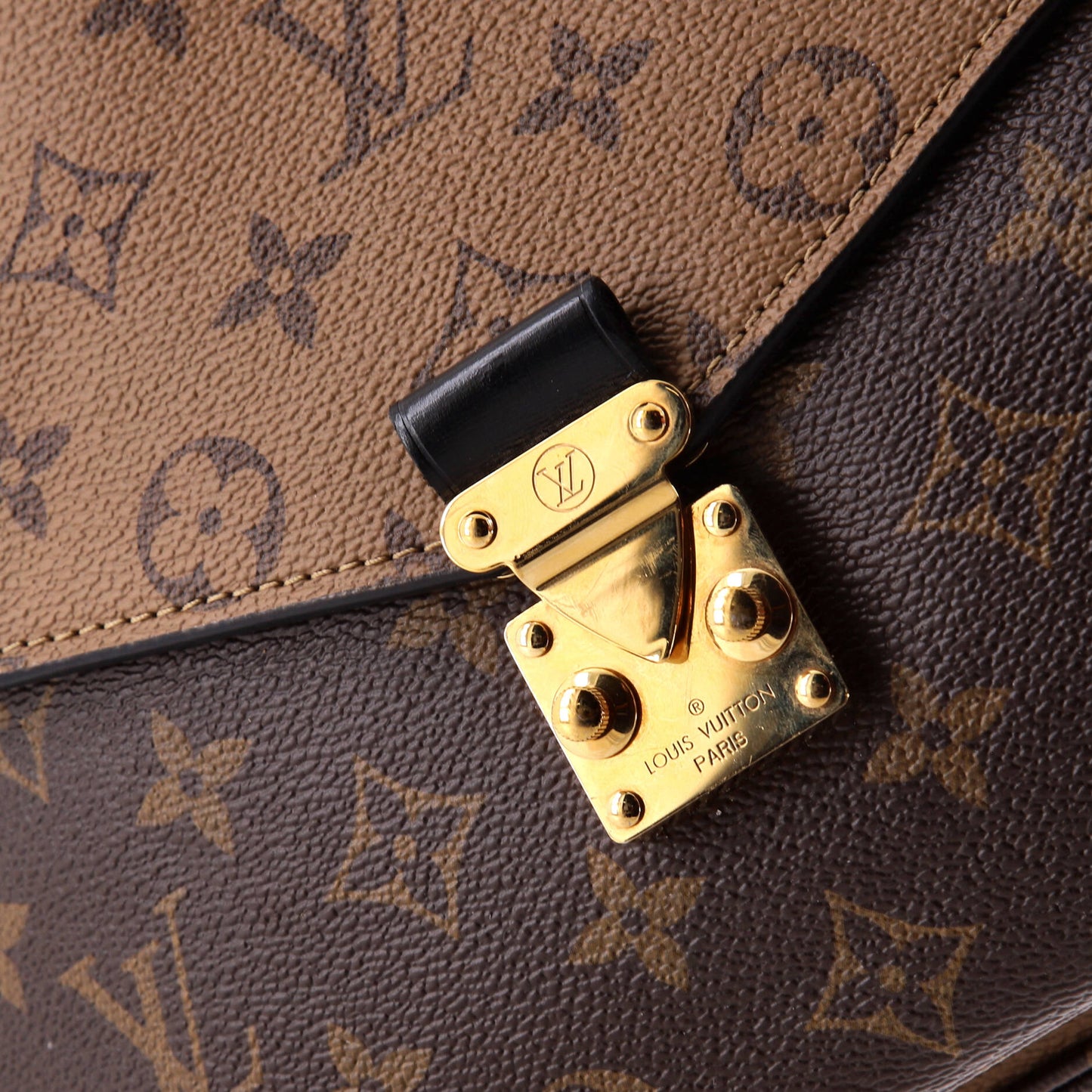 Louis Vuitton Pochette Metis Reverse Monogram Canvas