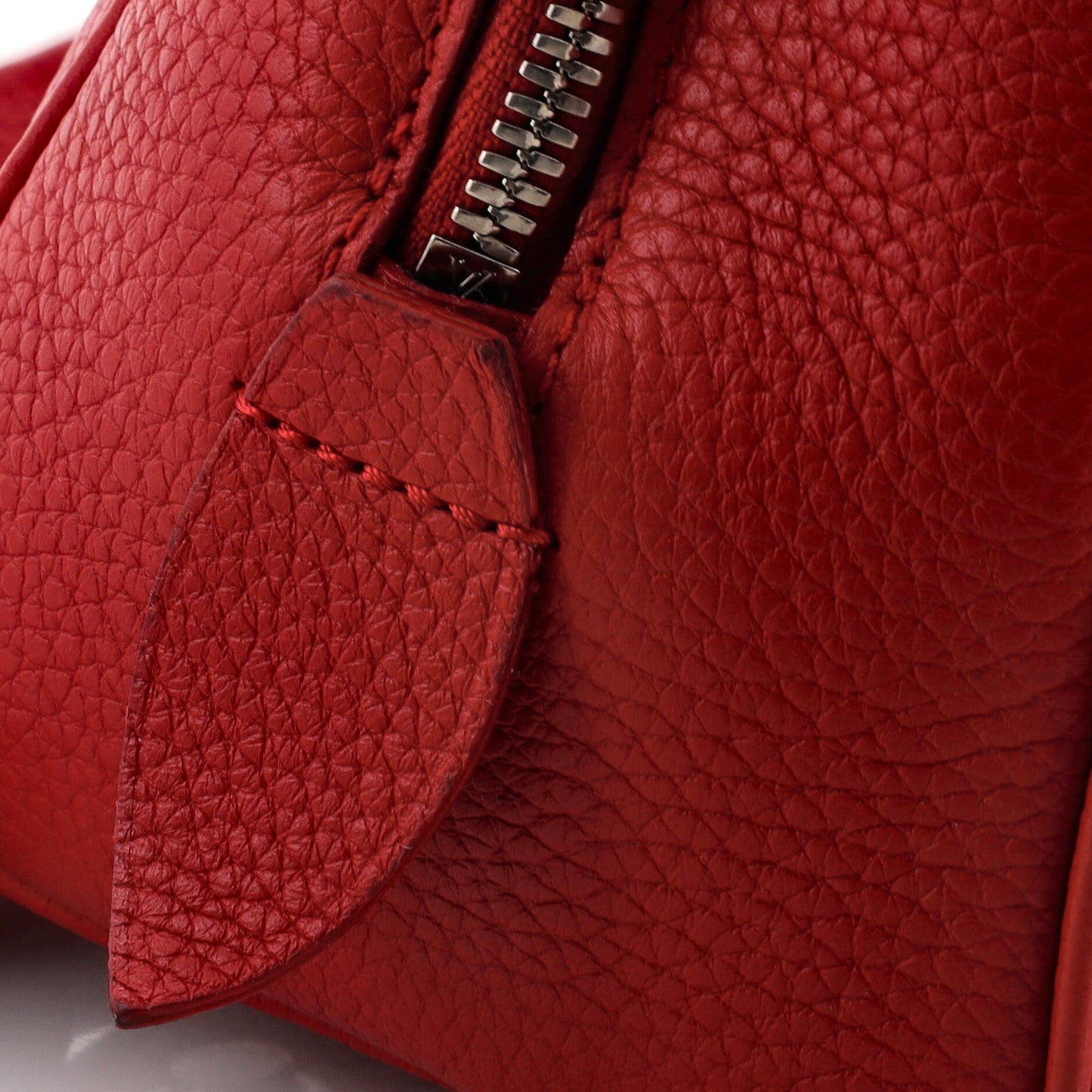 Louis Vuitton Dora Soft Handbag Taurillon Leather BB